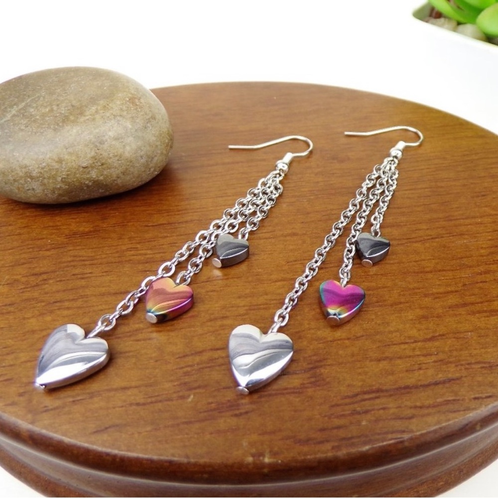 Hearts and Chains Hematite Dangly Earrings